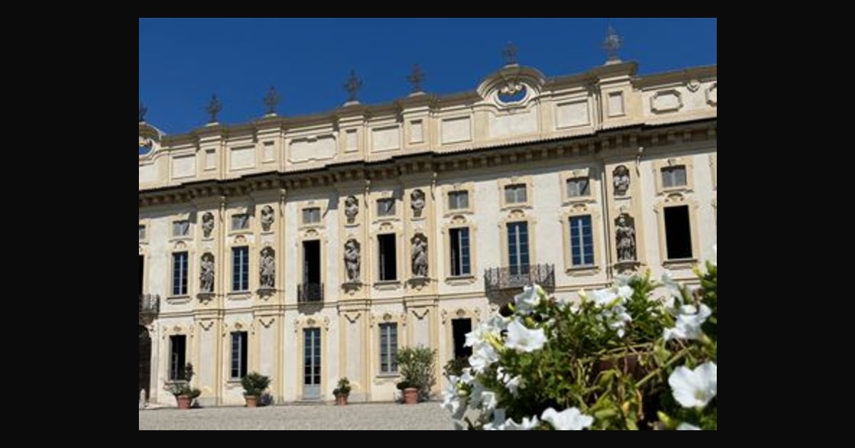 Locandina di Apertura al Pubblico di Villa Arconati