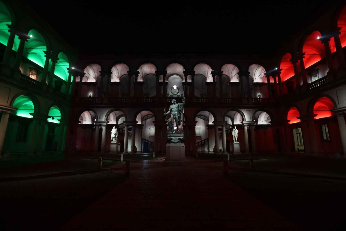 Locandina di Aperture straordinarie serali alla Pinacoteca di Brera