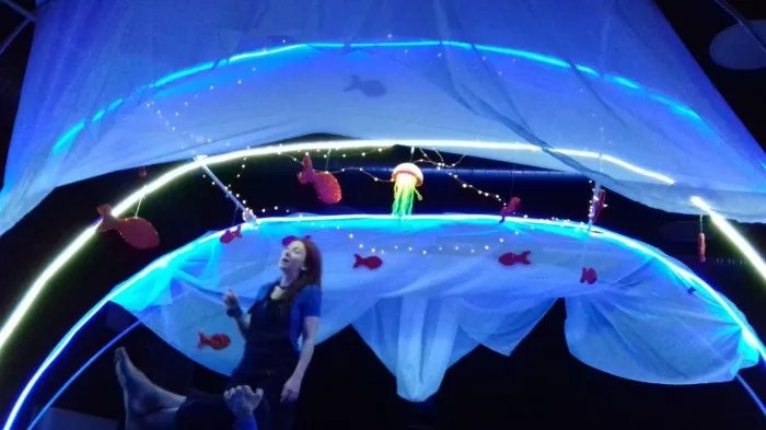 Locandina di Bianca Balena Piccolo viaggio nel profondo