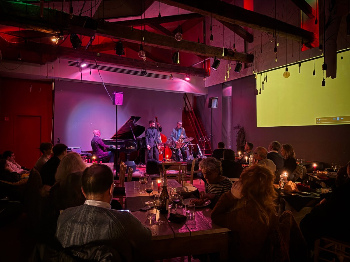 Locandina di CAPODANNO AL LAGUNA LIBRE · Gran Cenone Veneziano, Orchestra Jazz & Soul e Festa