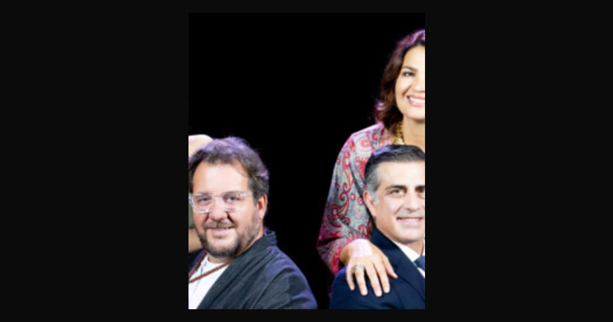 Locandina di Cena con sorpresa