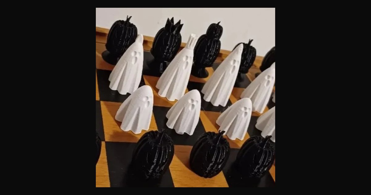 Locandina di Chess Club: Halloween Edition🎃♟️