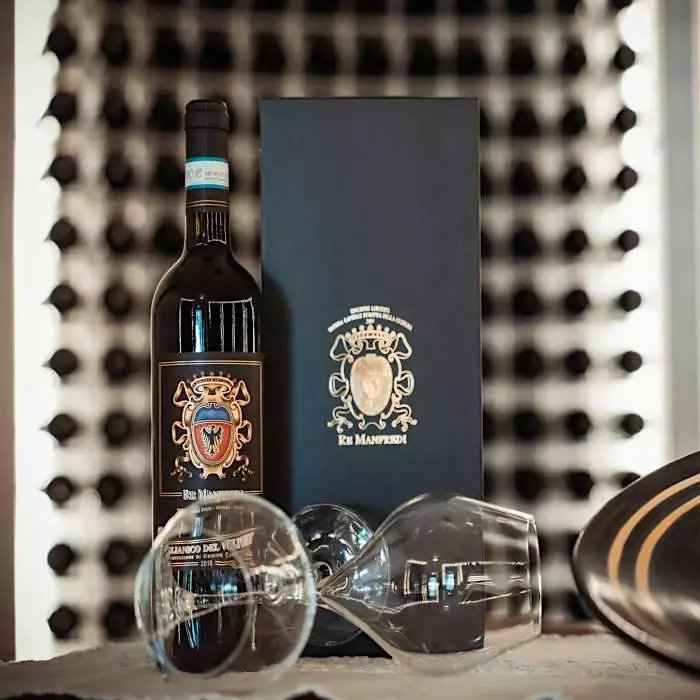 Locandina di DEGUSTAZIONE VINO CON LA CANTINA RE MANFREDI