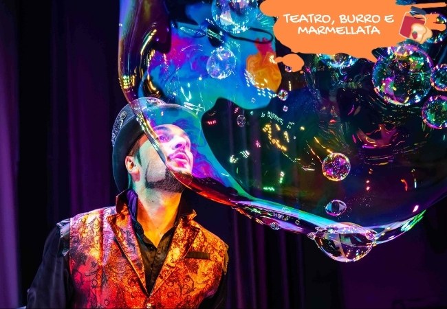 Locandina di DREAMING BUBBLES