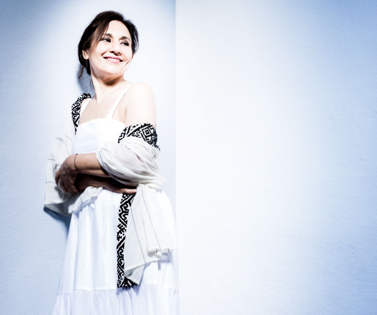 Locandina di Elena Ledda “Cantendi a Deus”