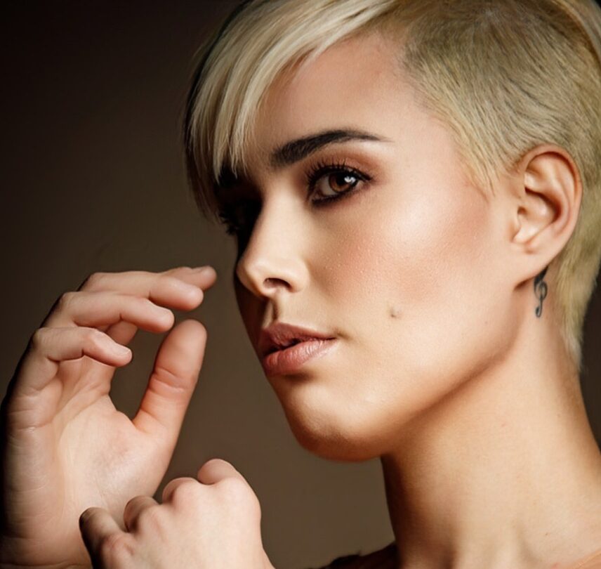 Locandina di Giulia Mazzoni Live