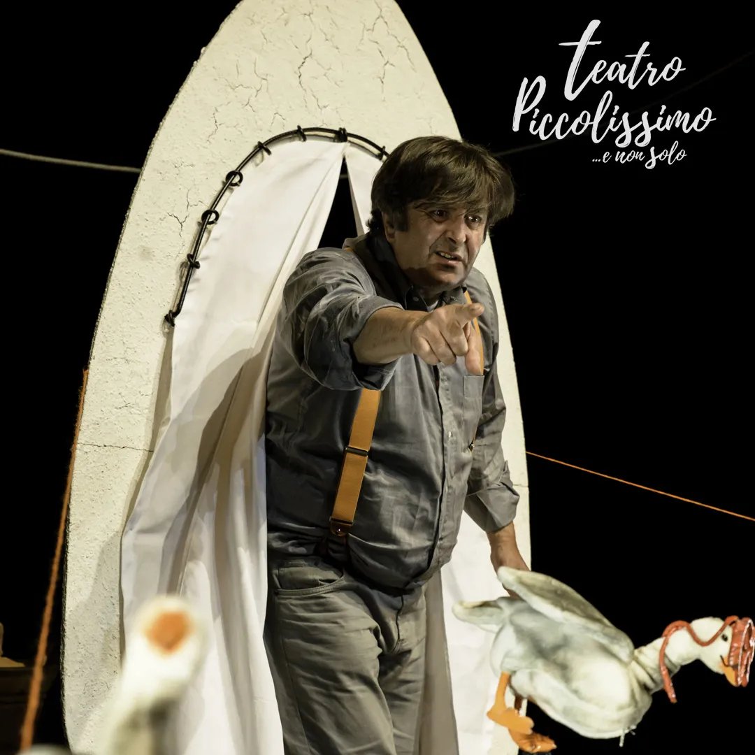 Locandina di “I brutti anatroccoli” 3/10 anni – SCIROPPO DI TEATRO