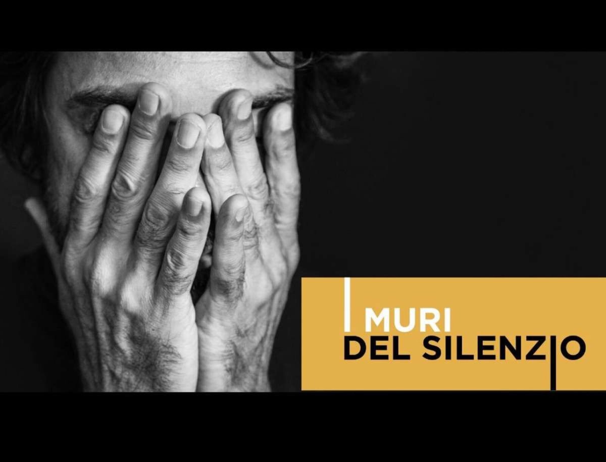 Locandina di I muri di silenzio