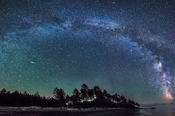 Locandina di IN VIAGGIO TRA LE STELLE