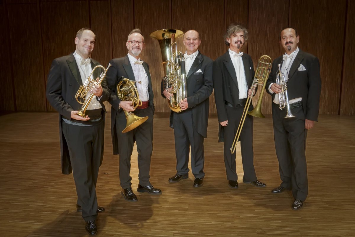 Locandina di Junctions Beyond Jazz – Accademia Brass Quintet