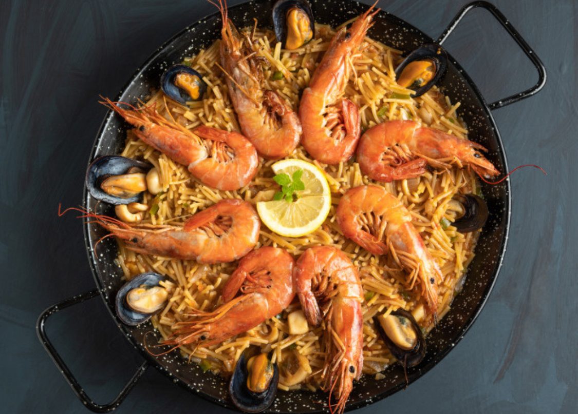 Locandina di La cucina spagnola… Olé!