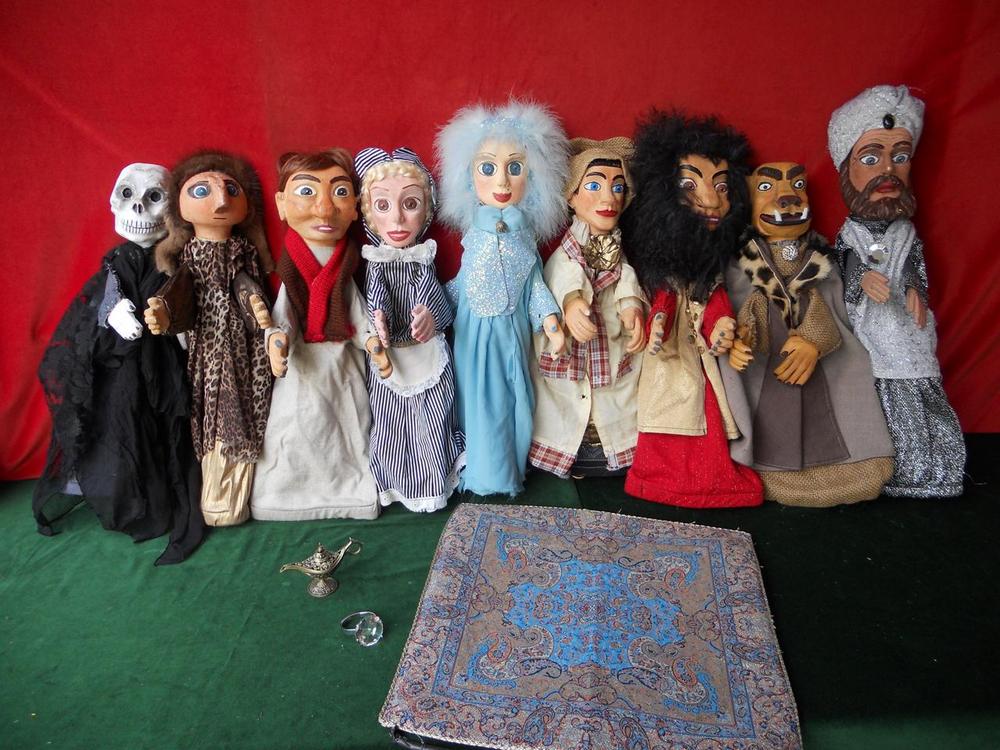 Locandina di LA MAGICA LAMPADA di ALADINO