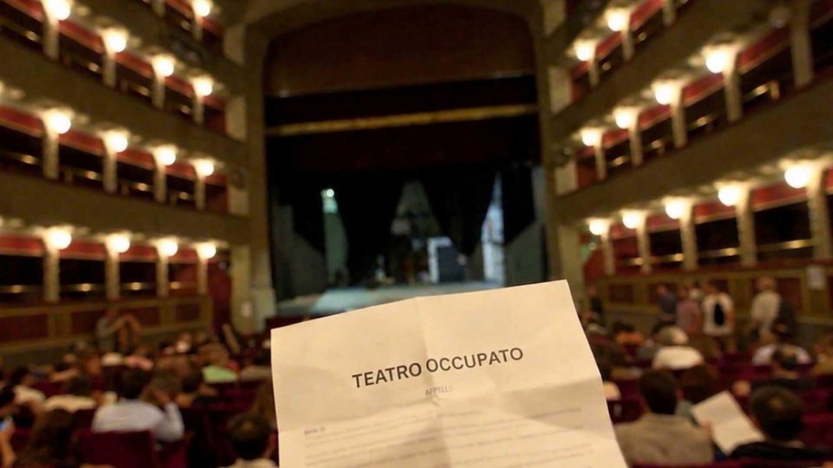 Locandina di La rivolta