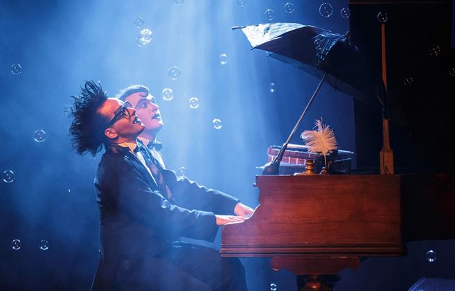 Locandina di Les Virtuoses