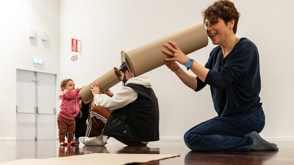 Locandina di MAXXI in famiglia – Di Spazio in Spazio: Divento Spazio