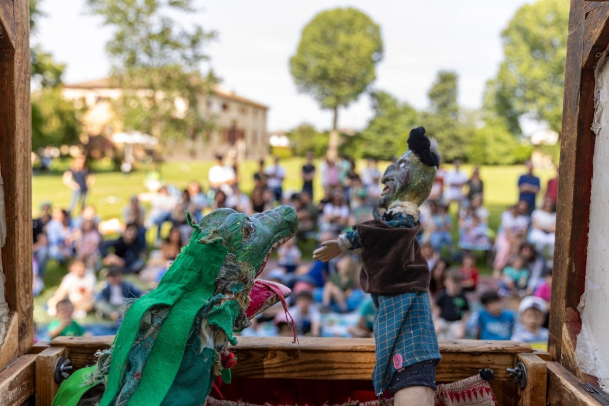 Locandina di Metamorfosi KIDS 2026 – La Fabbrica di Cioccolato