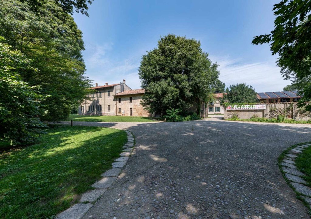 Locandina di Milano e il patrimonio da scoprire