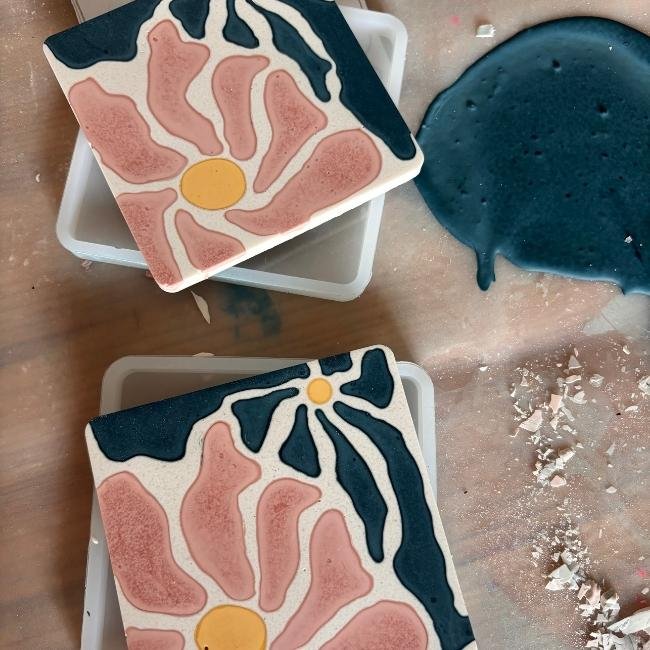 Locandina di Paint with Resin: crea il tuo set di sottobicchieri
