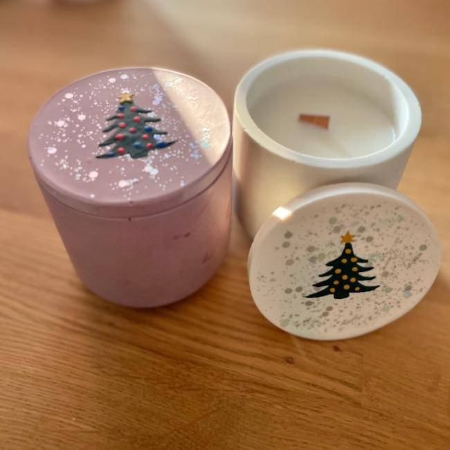 Locandina di Resin 3D Candle: crea il barattolo, scolpisci la decorazione, accendi la candela