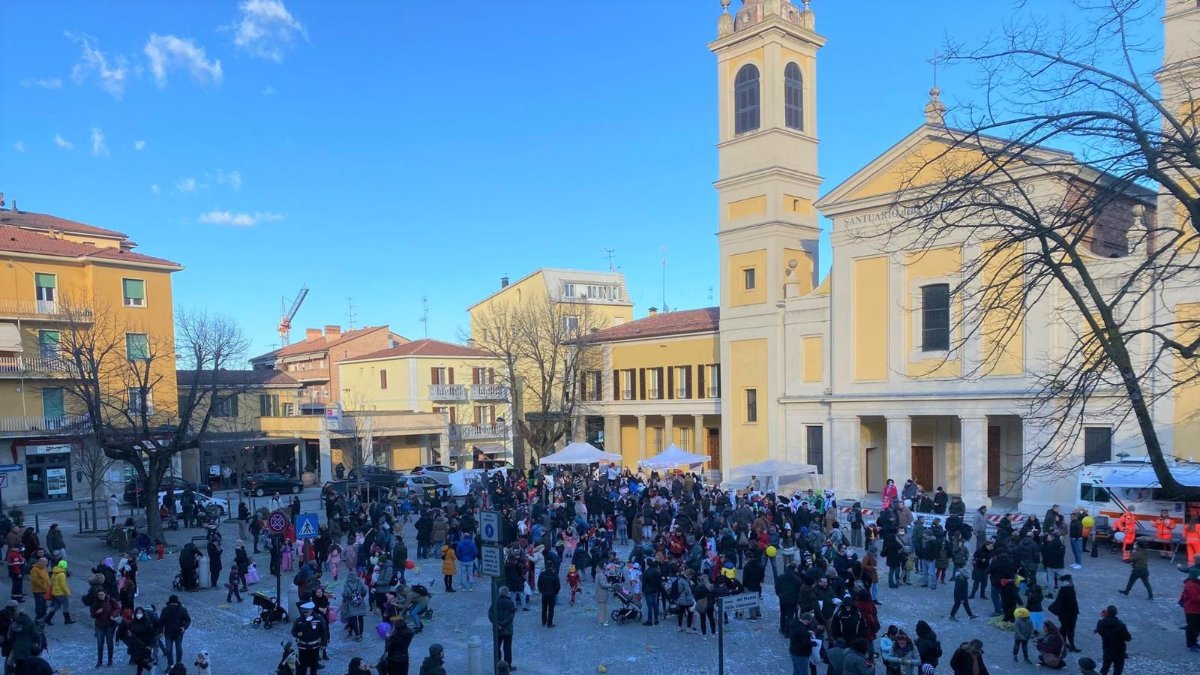 Locandina di RinPiazza - mercatino del riuso a Sasso Marconi