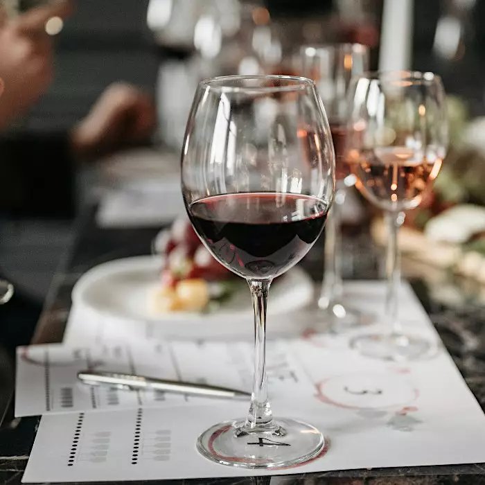 Locandina di SCOPRI VINO