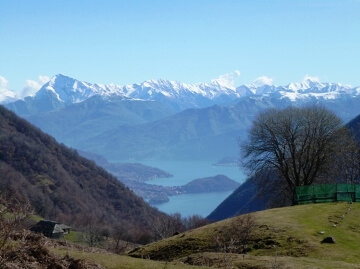 Locandina di Sentierando: Monte Grona