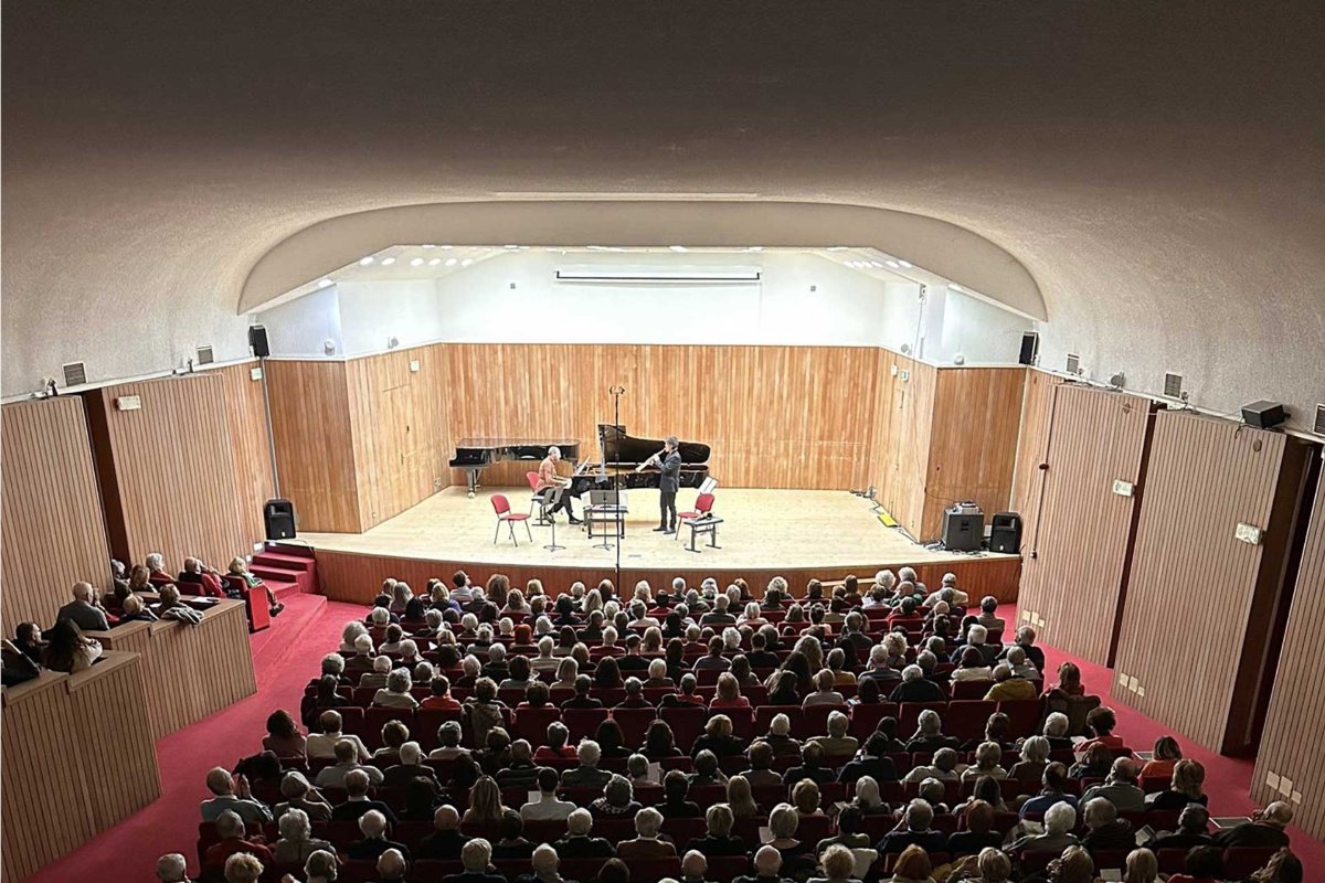 Locandina di Sketches of Miles. Concerto per i 100 anni di Miles Davis