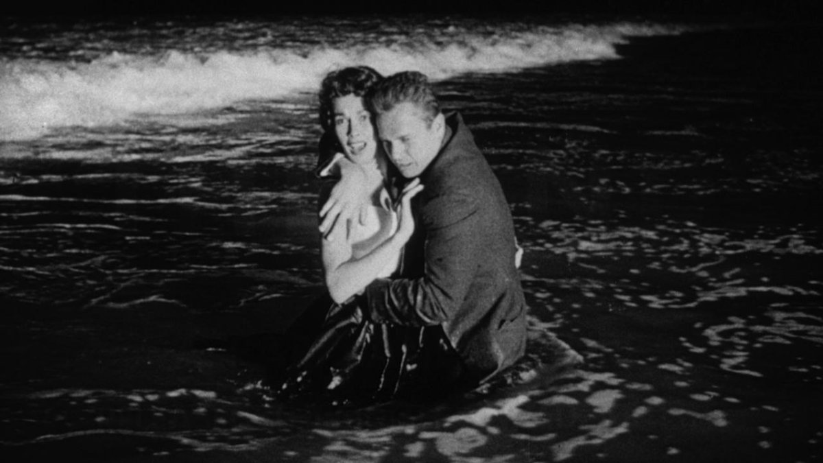 Locandina di UN BACIO E UNA PISTOLA