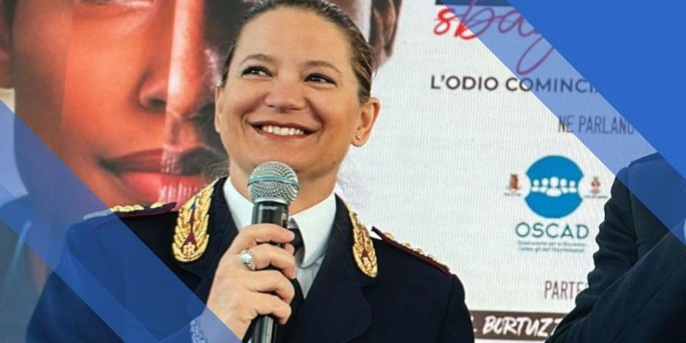 Locandina di "Una vita da Social - Boomer edition" - Rischi per i ragazzi 14+