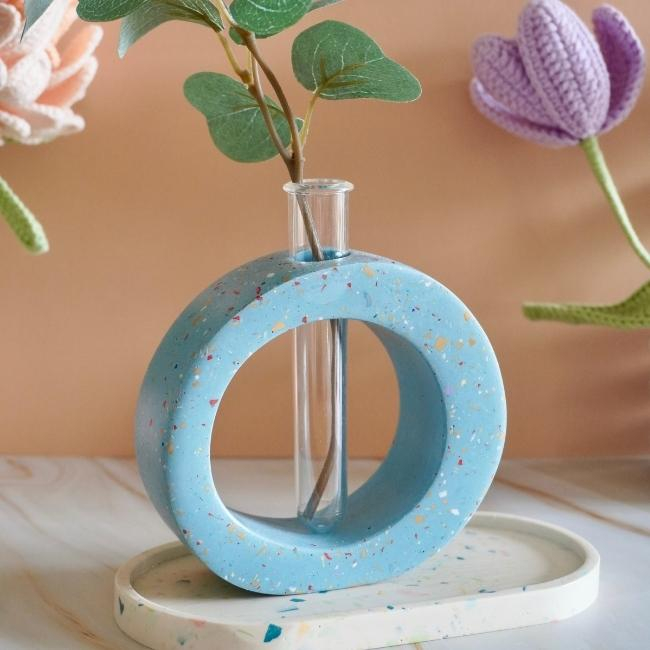 Locandina di Vase design: crea il tuo set di vaso e vassoio in eco-resina
