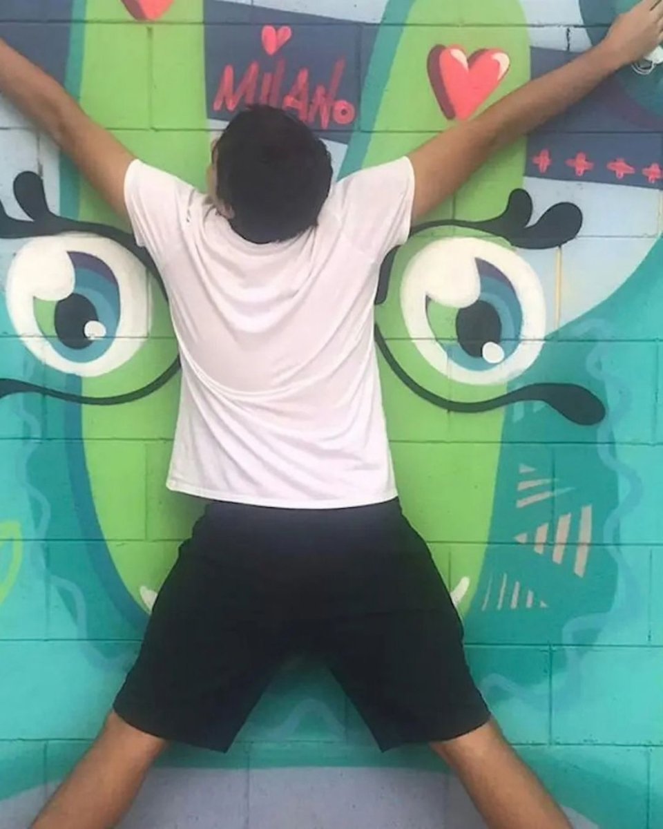 Locandina di Visita multisensoriale ai murales del quartiere Gallaratese